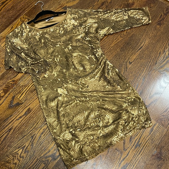 Trina Turk sequin dress - Picture 2 of 6